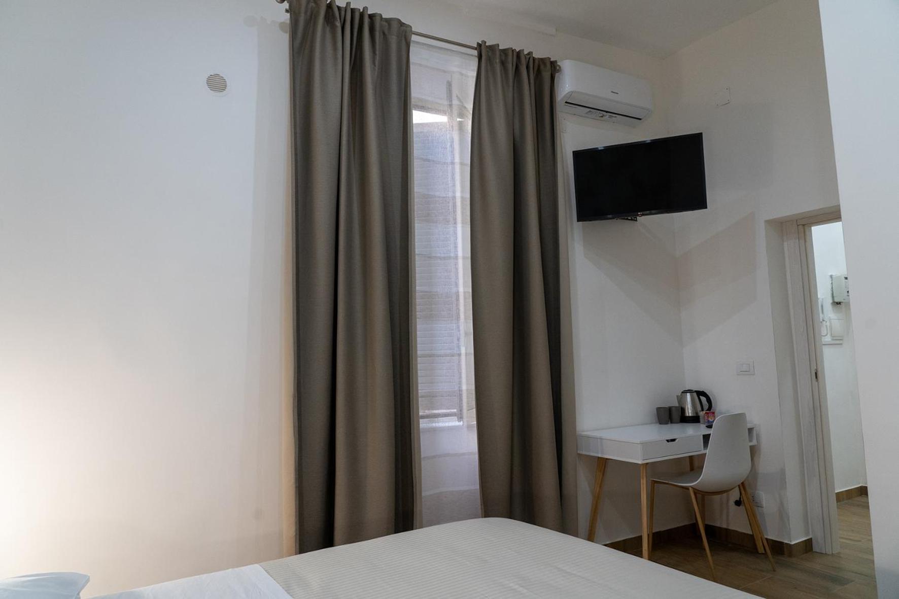 Bed and Breakfast A Casa Di Edel Napoli Esterno foto
